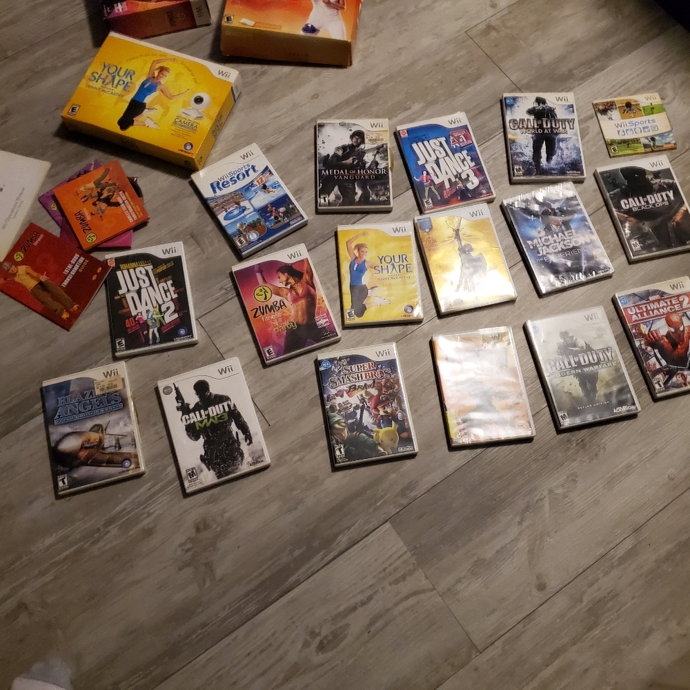 Nintendo WII & Assorted Games - Picture 4 of 6